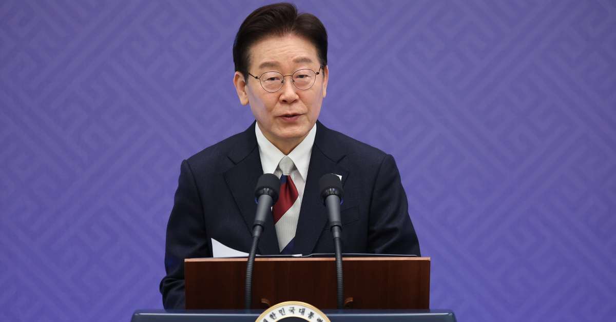 J-Hub AI 분석: 반도체 산업의 국가 재정 기여도 및 전략적 중요성 심층 분석