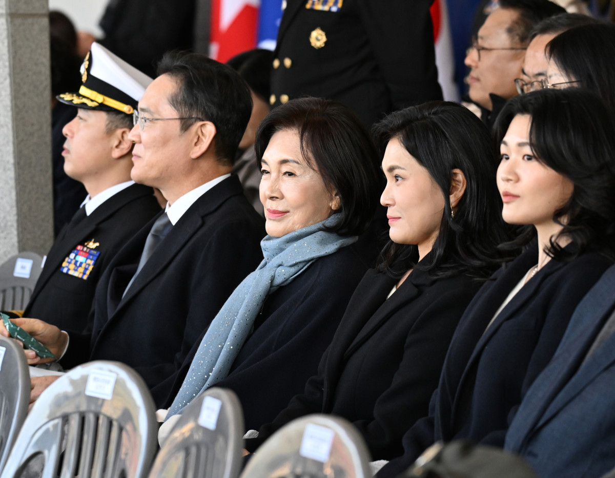 삼성전자, 상속세 납부 완료에 따른 미래 기술 투자 가속화 및 반도체 로드맵 심화 분석