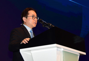 # J-Hub AI 분석: 삼성전기, 엔비디아 AI 칩 핵심 기판 공급망 진입을 통한 고부가가치 사업 포트폴리오 전환 가속화