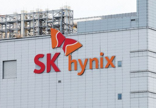 # J-Hub AI 분석: 반도체 슈퍼 사이클 도래, SK하이닉스·삼성전자 핵심 인력 확보를 위한 고액 성과급 전략 분석