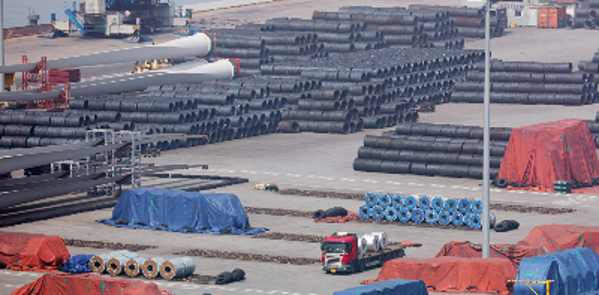 미국 관세 정책 변화와 한국 반도체 산업의 전략적 재편: 공급망 회복탄력성 및 기술 투자 심층 분석