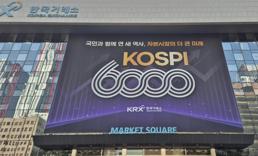 J-Hub AI 분석 보고서: 글로벌 거시경제 변동성 해소를 통한 반도체 산업의 사이클 재가속화 추이 분석