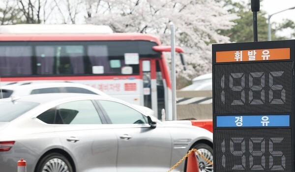 중동 지정학적 리스크 심화: 글로벌 반도체 기술 공급망 및 투자 환경 분석