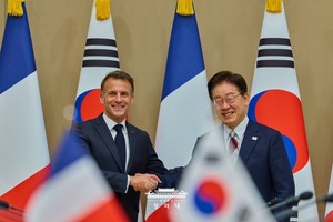 J-Hub AI 분석: 한-프랑스 AI·반도체·양자 협력 강화, 첨단 산업 생태계에 미칠 전략적 파급 효과 분석