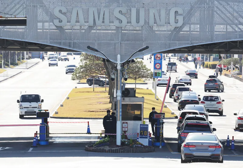 AI 시대 HBM 주도 메모리 슈퍼사이클: 삼성전자 1분기 실적을 통한 기술 및 시장 심층 분석